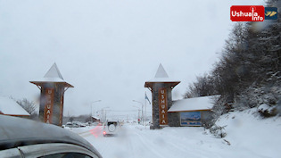 13:58 hs. Una gran nevada cae sobre Ushuaia